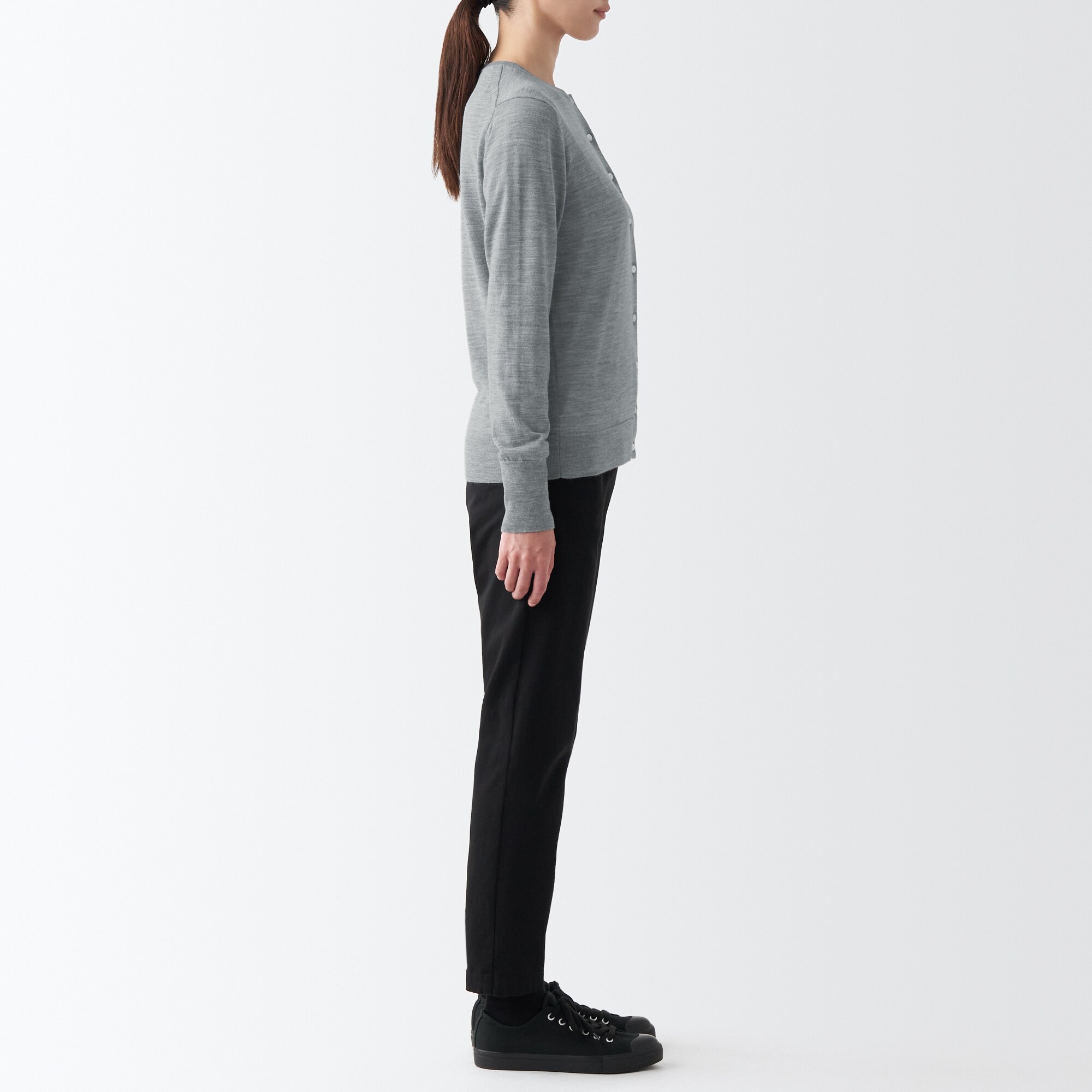 メリノウールクルーネックカーディガン