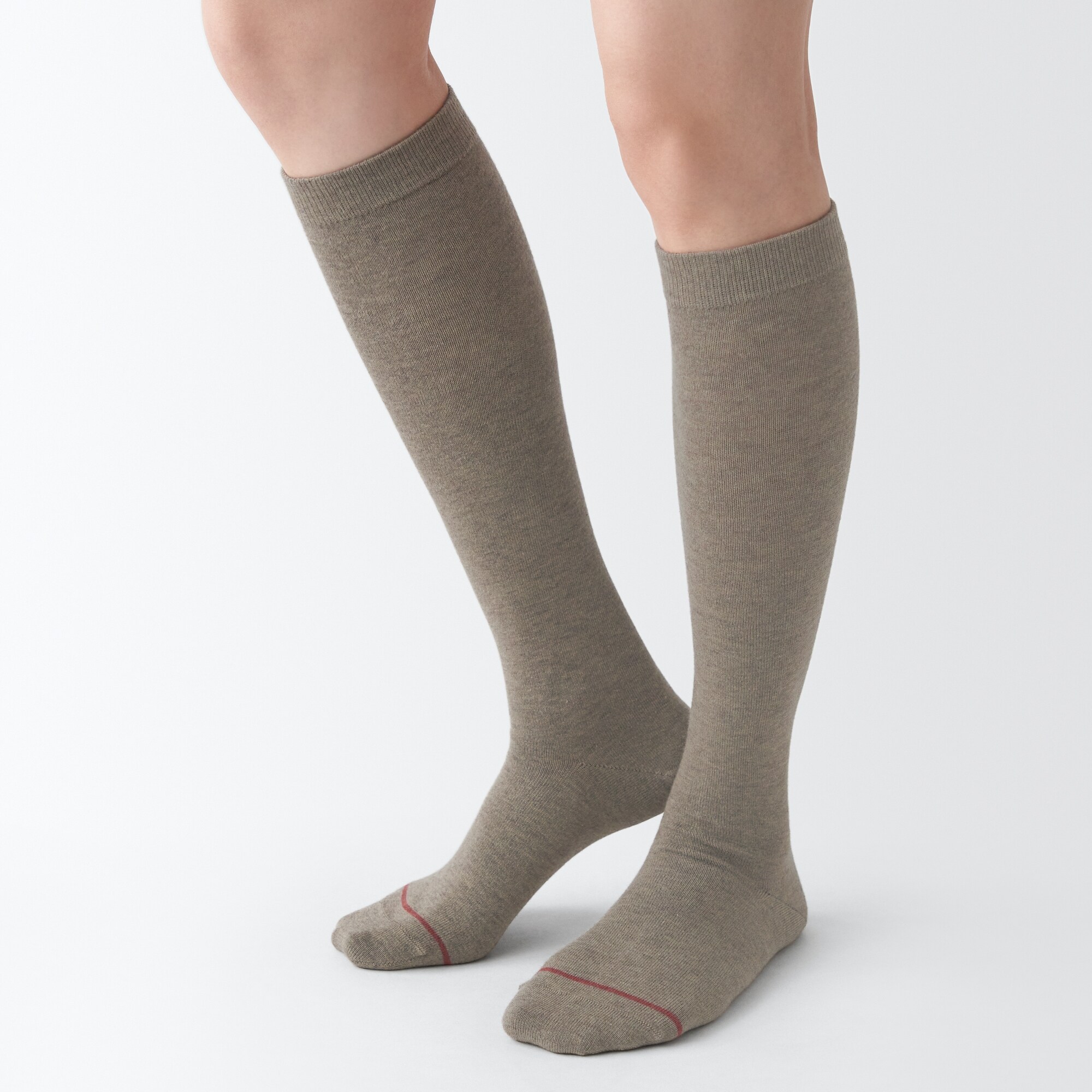 足なり直角　履き口やわらか　あったか綿　ハイソックス（ウール入・口ゴムなし／婦）