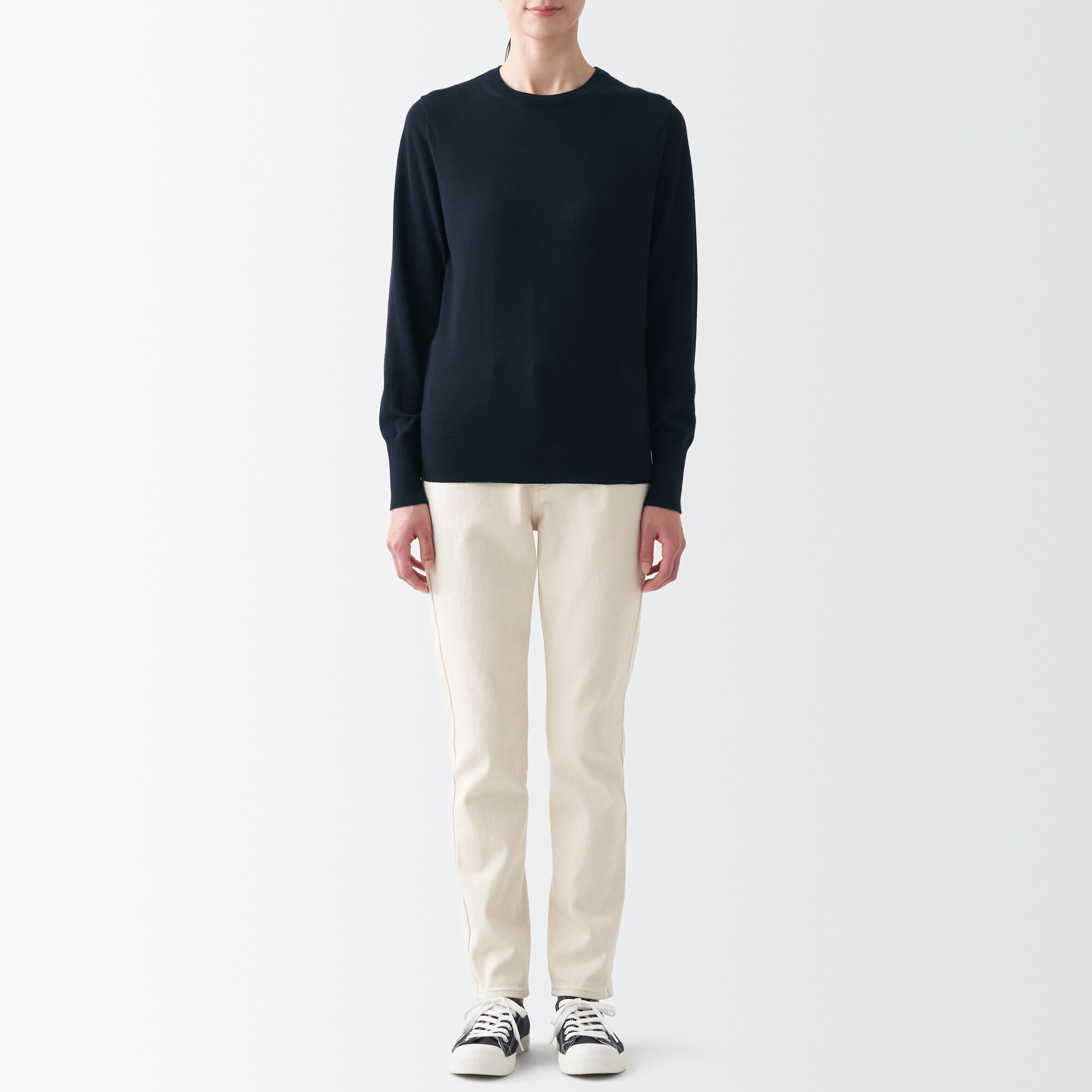 メリノウールクルーネックセーター