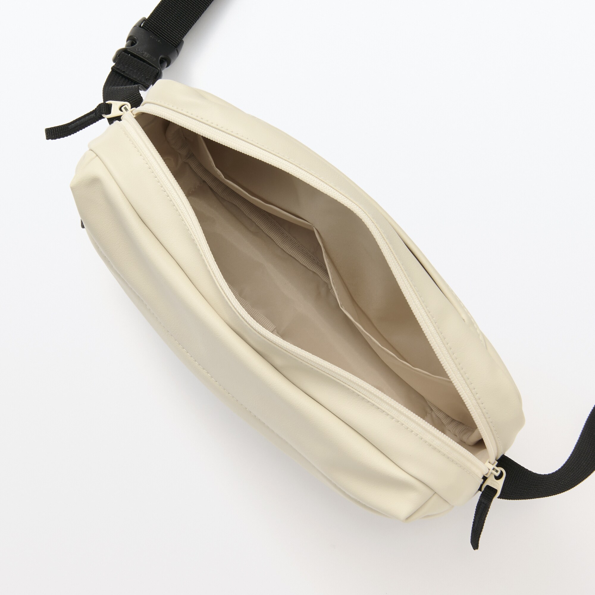 植物由来の原料を使った　ショルダーバッグ