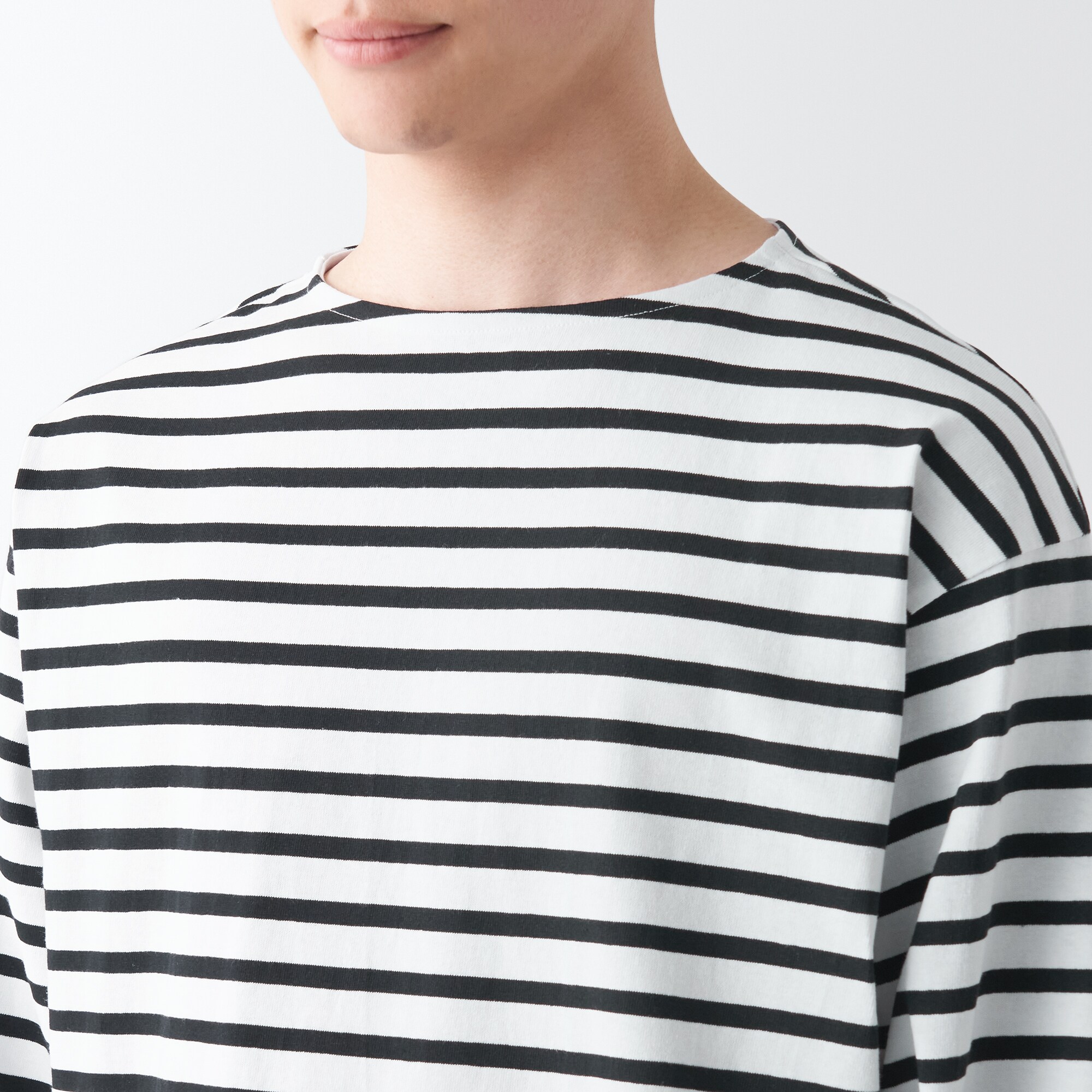 洗いざらし太番手ボートネック九分袖Ｔシャツ