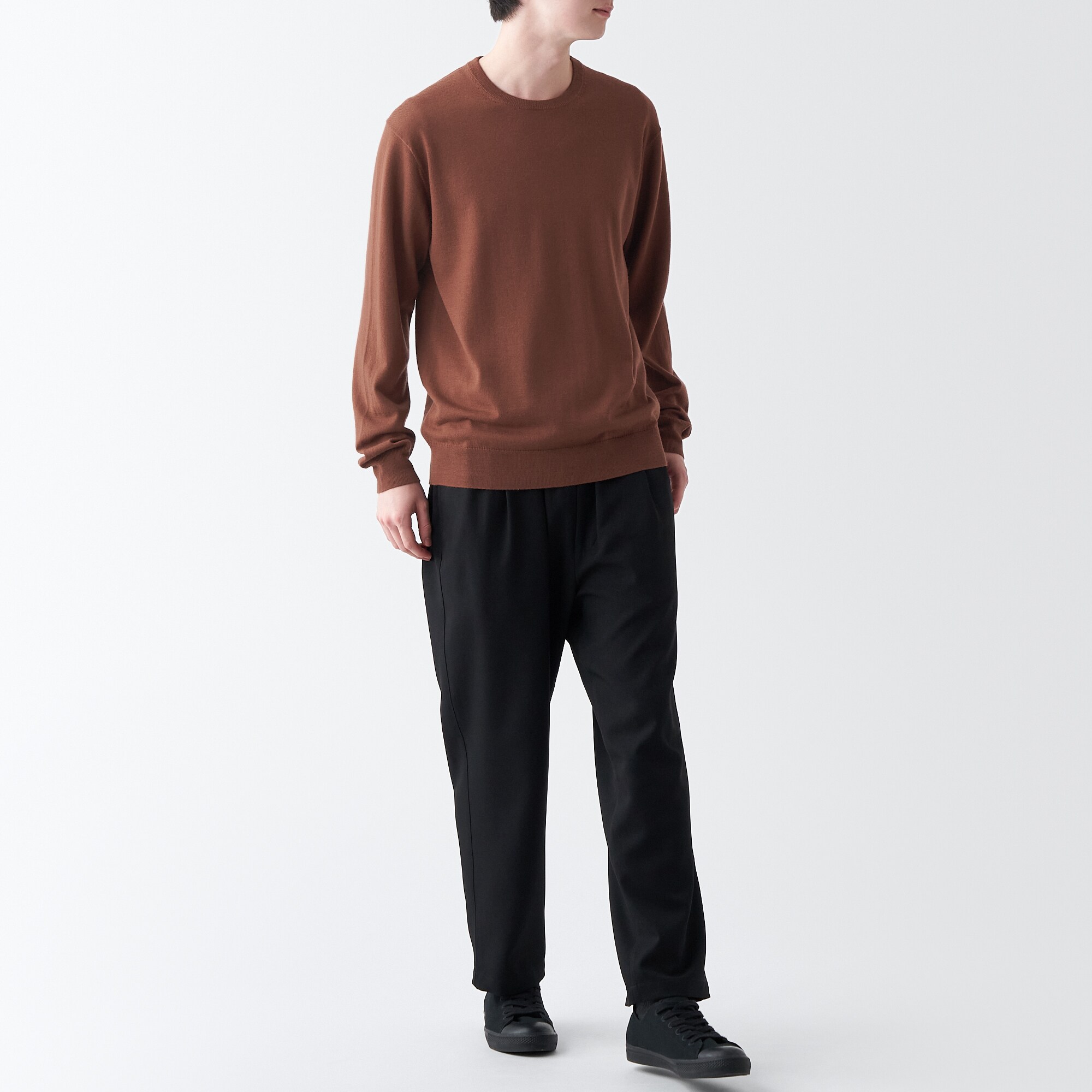 洗えるウールハイゲージクルーネックセーター