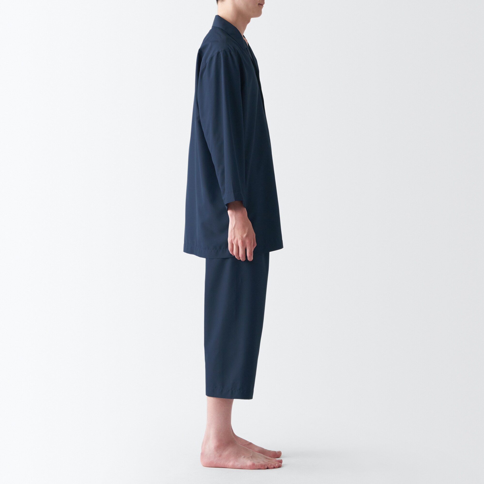 すぐ乾くトラベルパジャマ