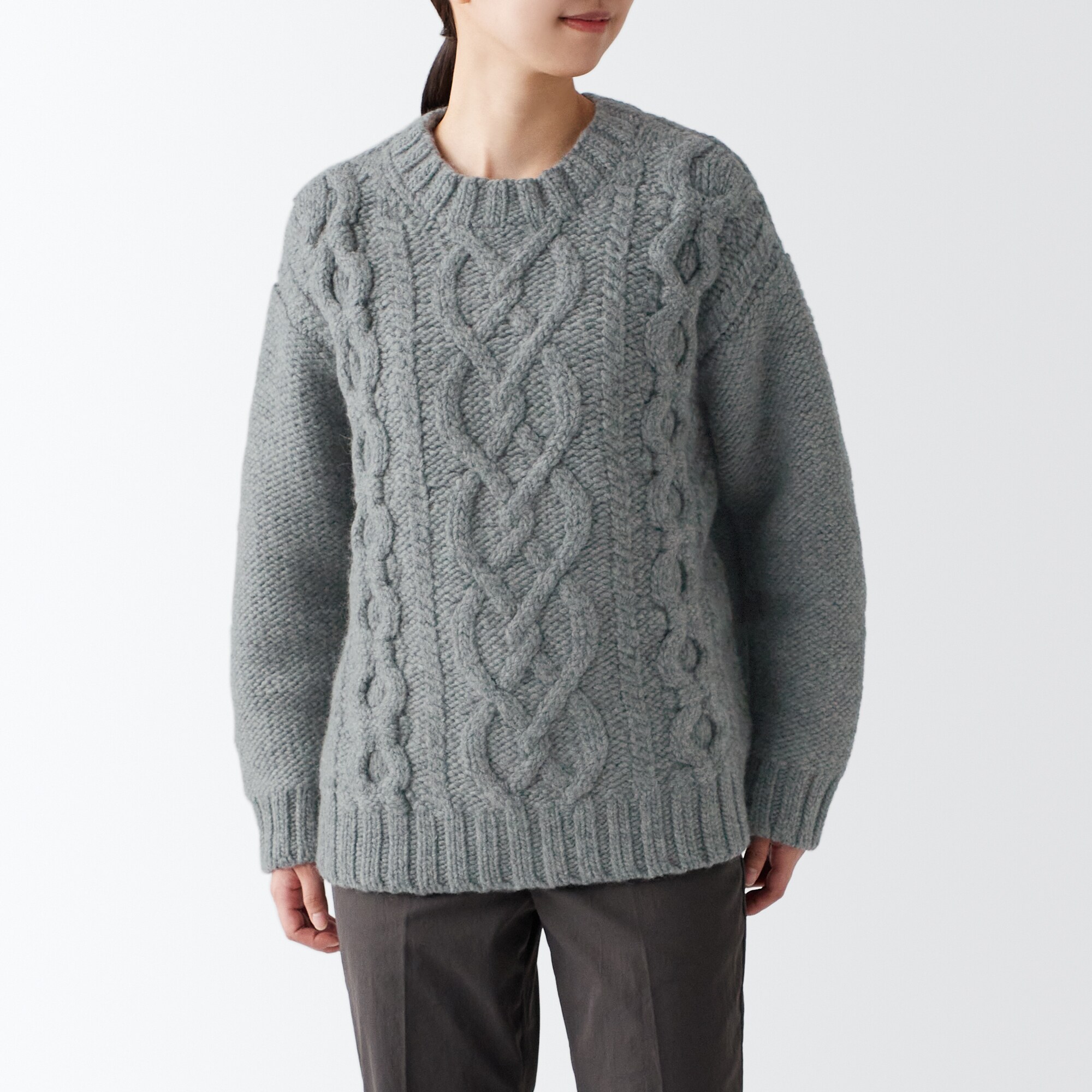 手編みニットアラン柄セーター