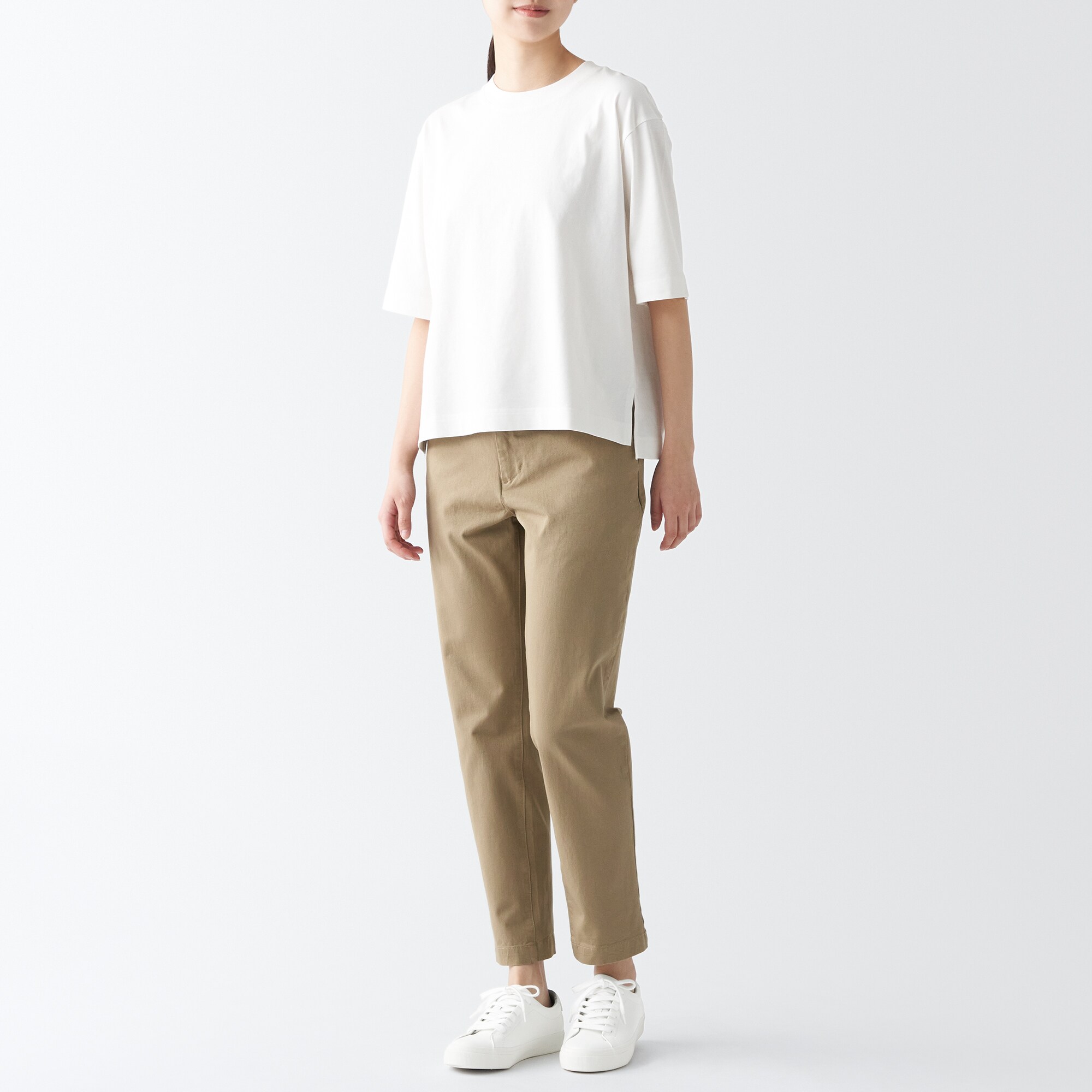 婦人　疲れにくい　再生レザースニーカー