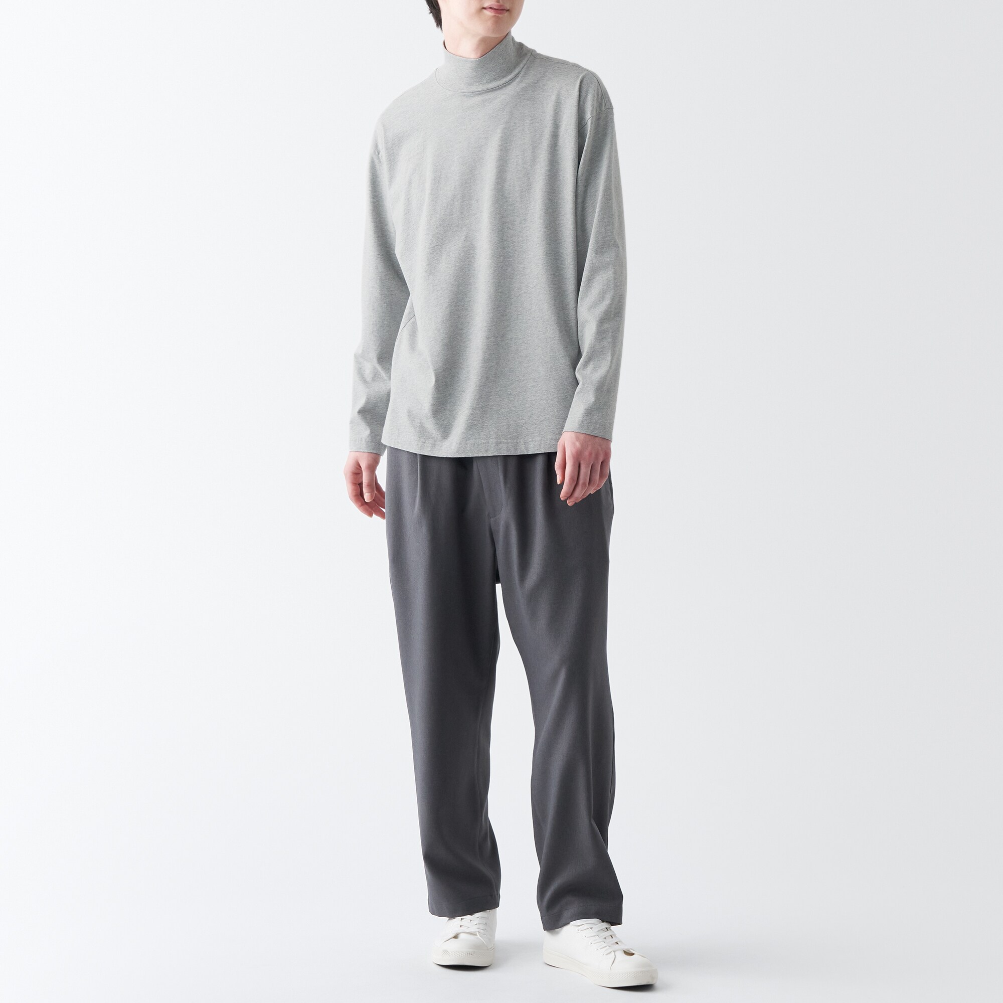 起毛ハイネック長袖Ｔシャツ