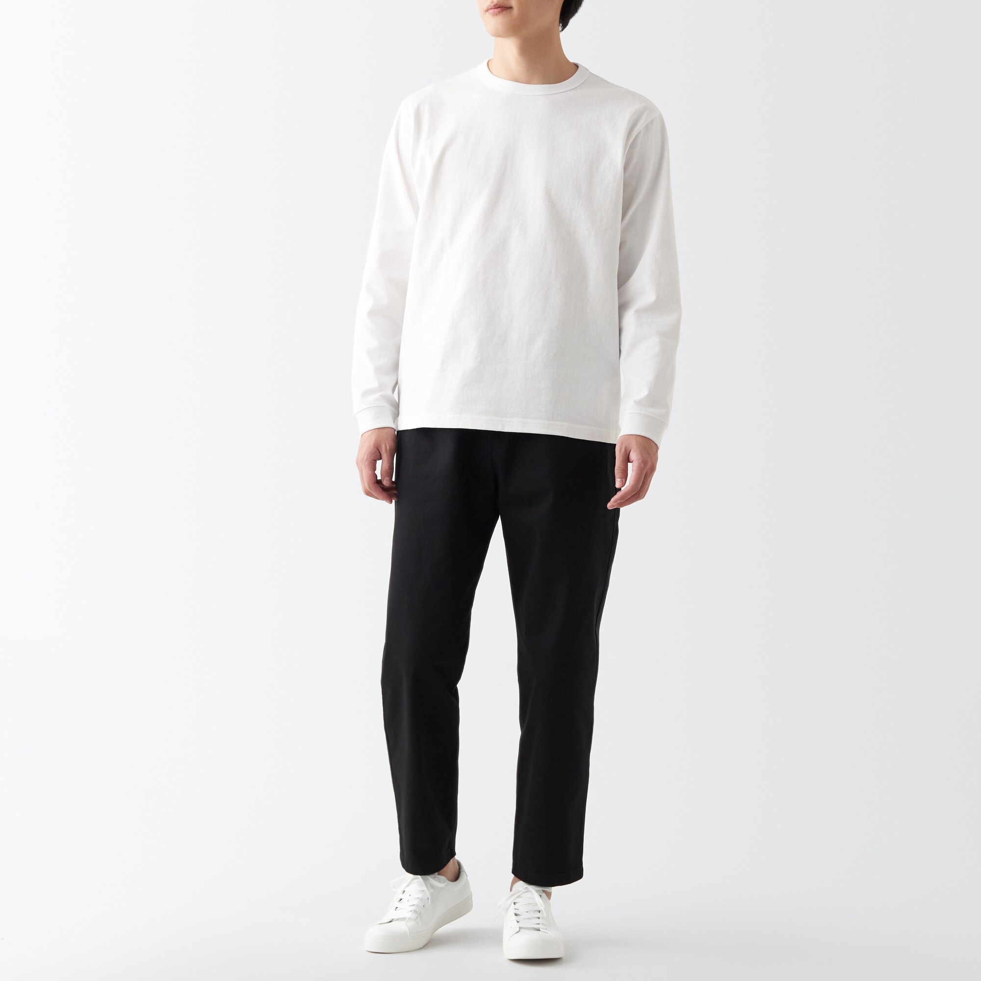 紳士　疲れにくい　再生レザースニーカー