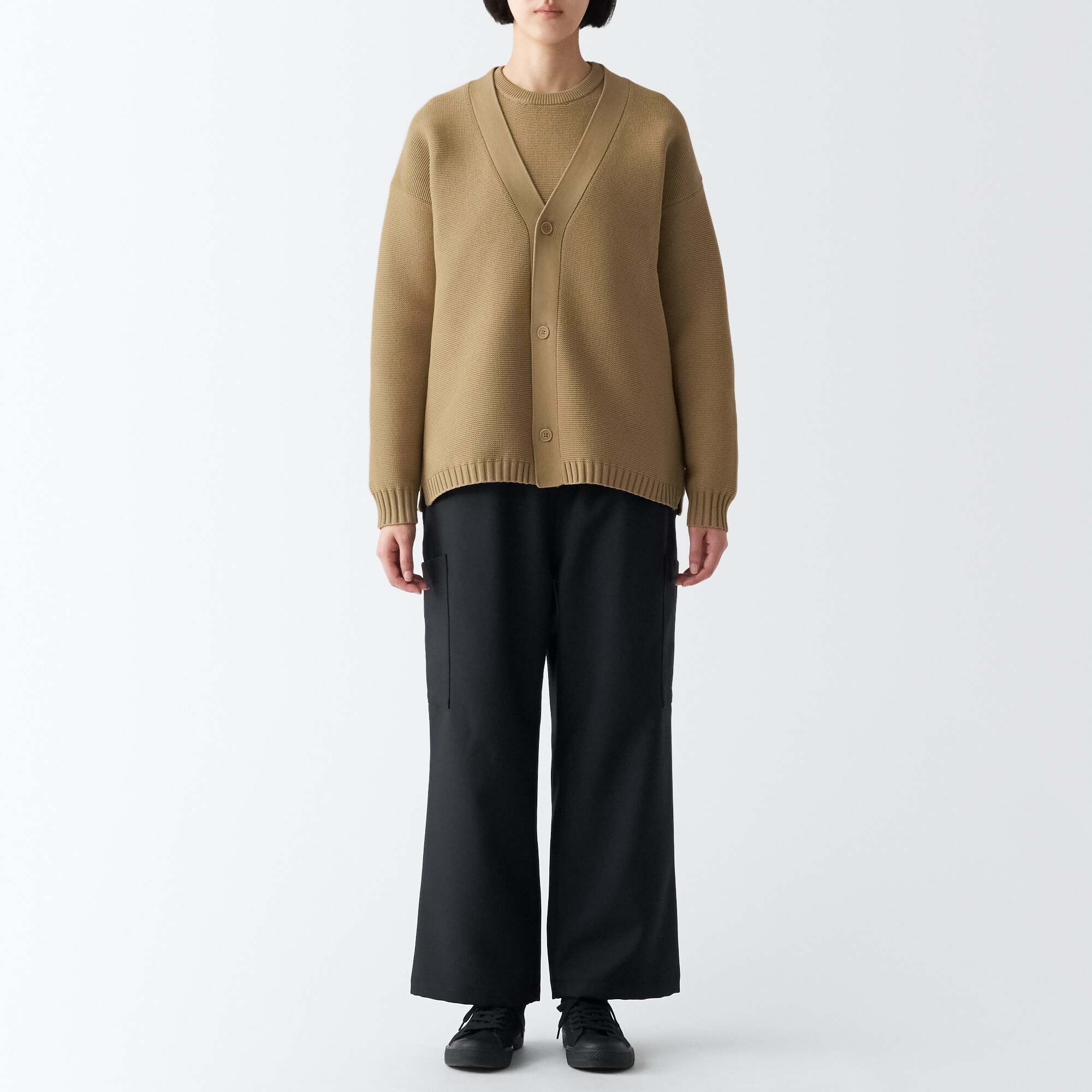 あたたかくて洗えるＶネックカーディガン