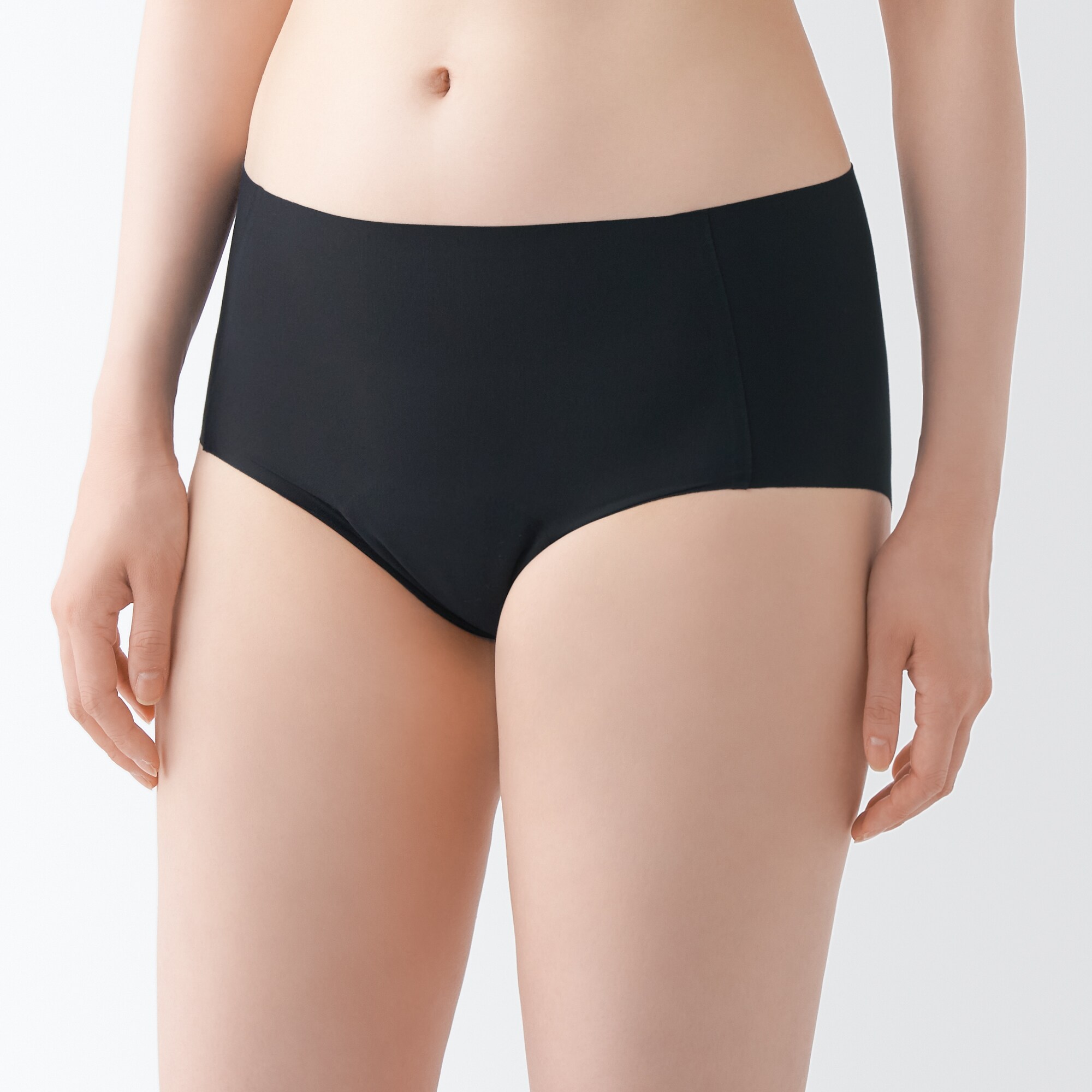 婦人　ひびきにくい吸水サニタリーショーツ