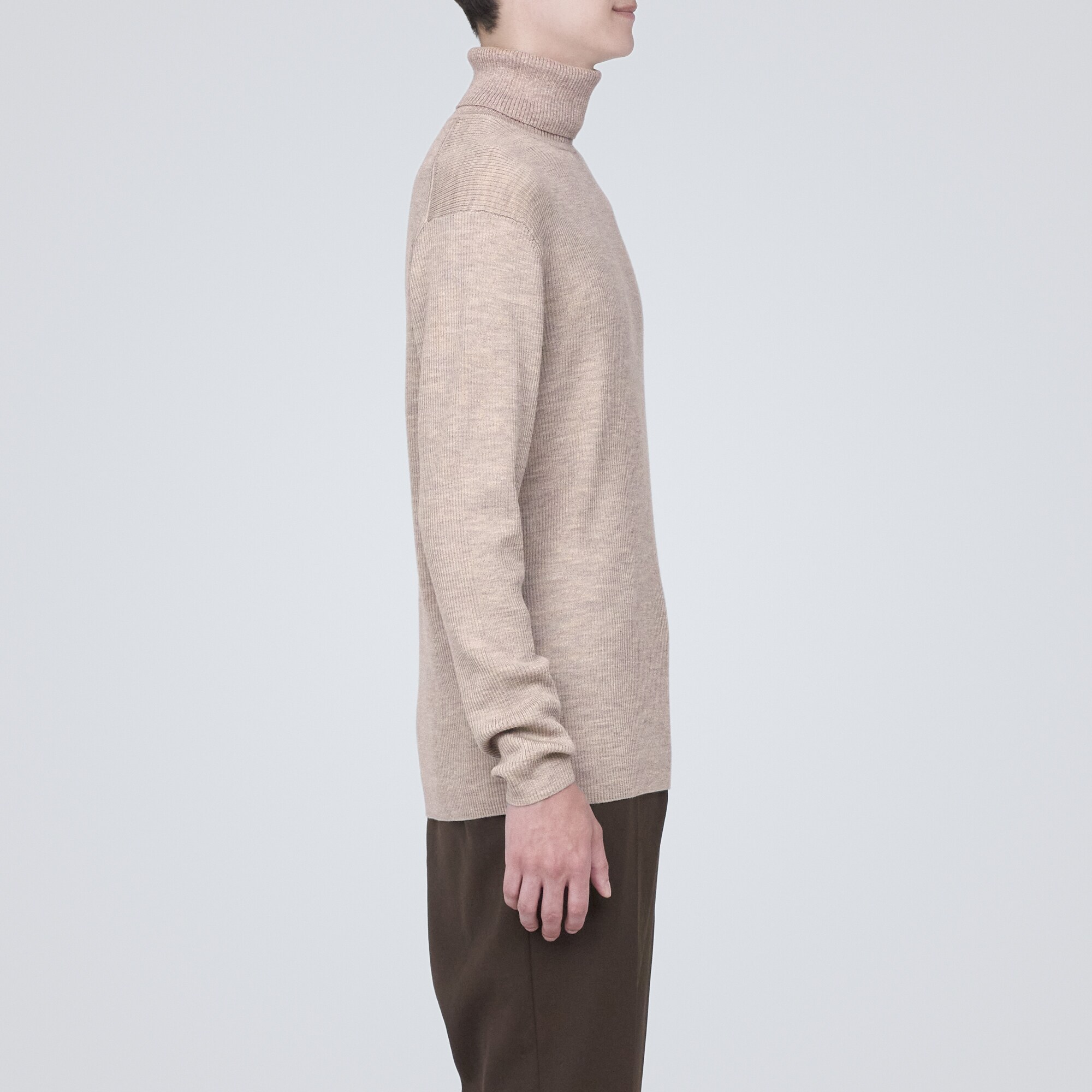 洗えるウールリブタートルネックセーター