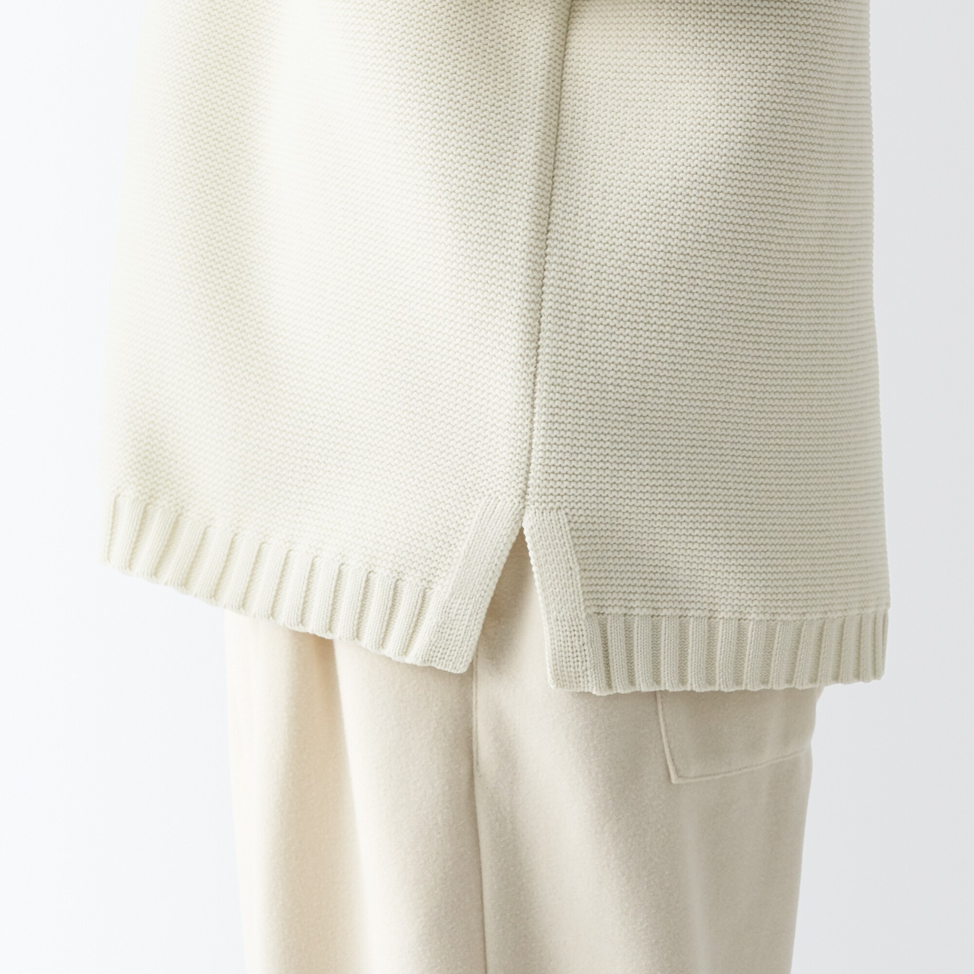 あたたかくて洗えるＶネックカーディガン