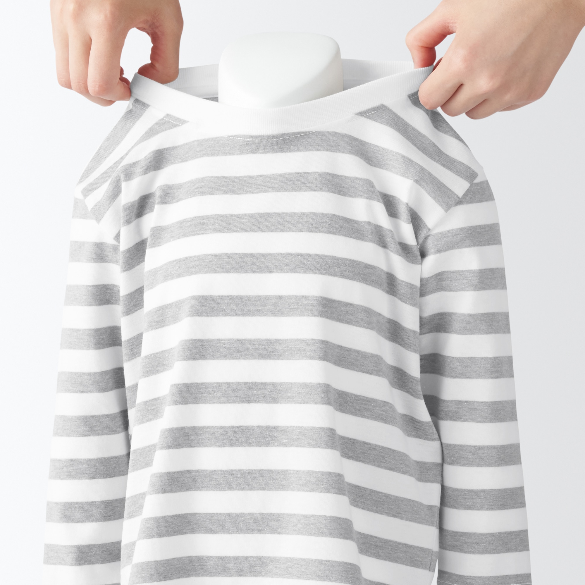 ベビー　あたまするっと　クルーネック長袖Ｔシャツ　ボーダー