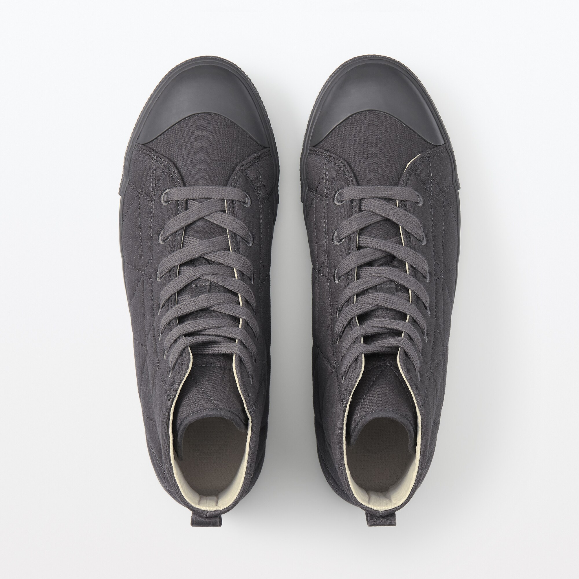 紳士　疲れにくい　撥水中わたハイカットスニーカー