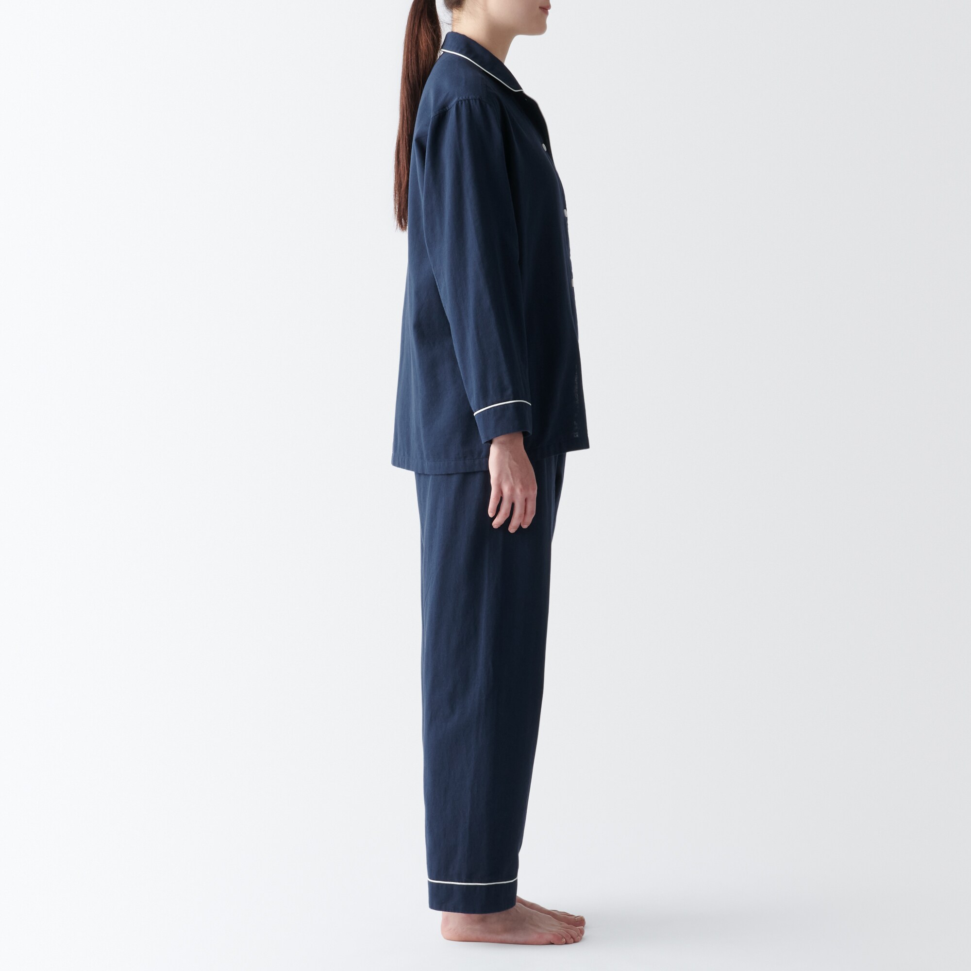 婦人　脇に縫い目のない　二重ガーゼパジャマ（パイピング）