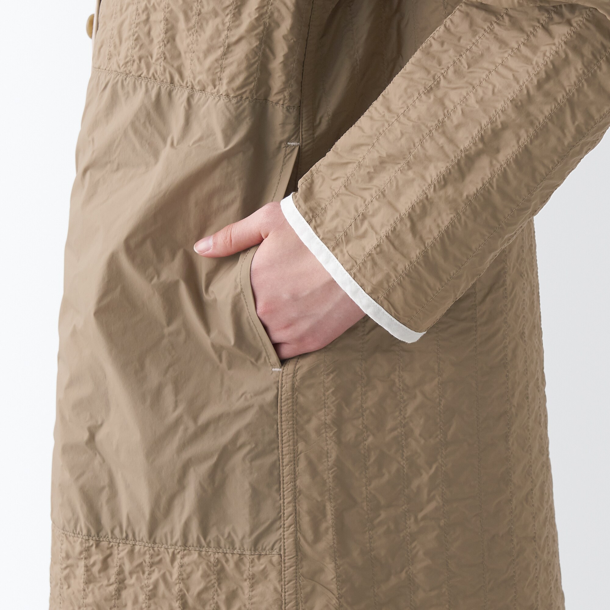 リバーシブルキルトコート