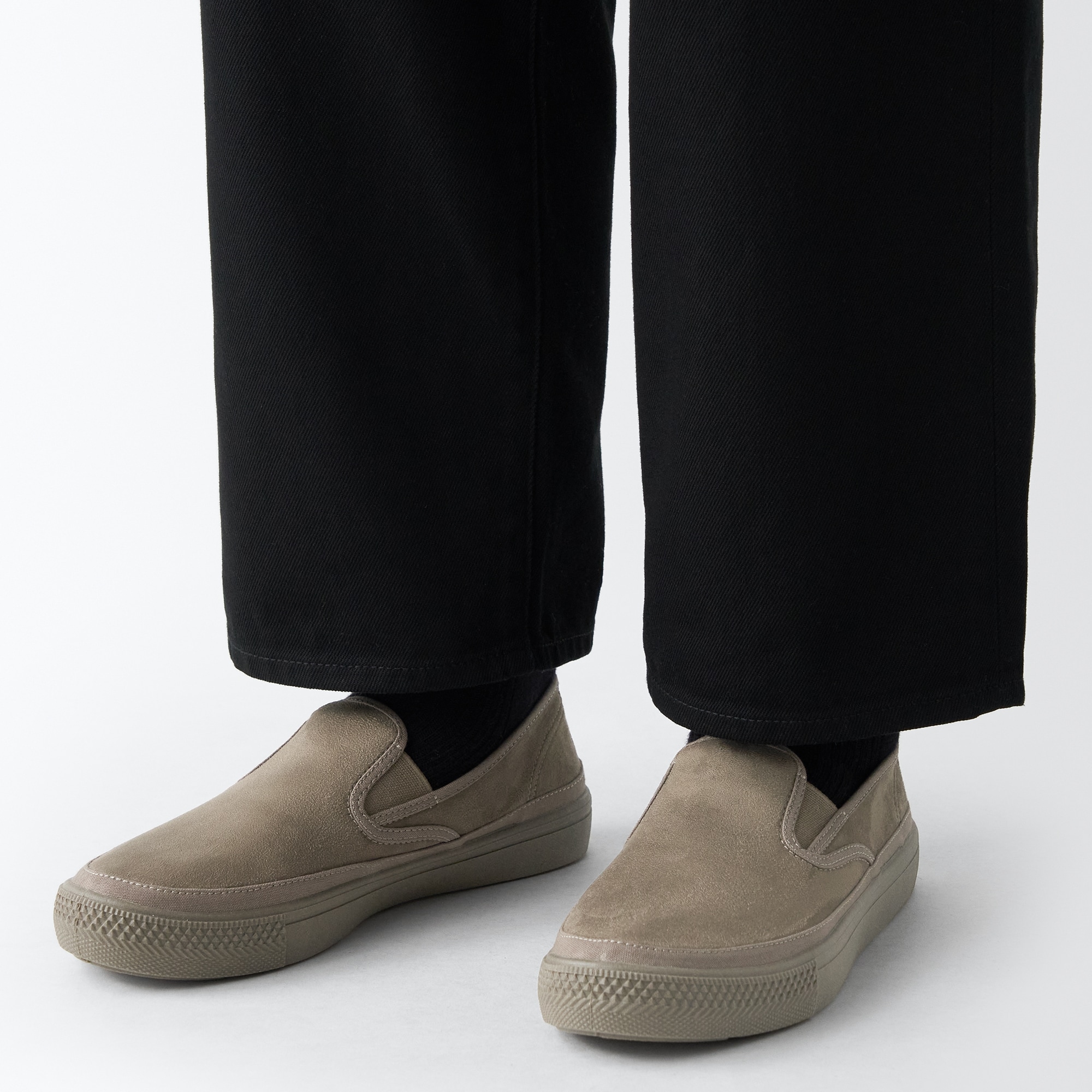 紳士　撥水起毛スリッポンスニーカー