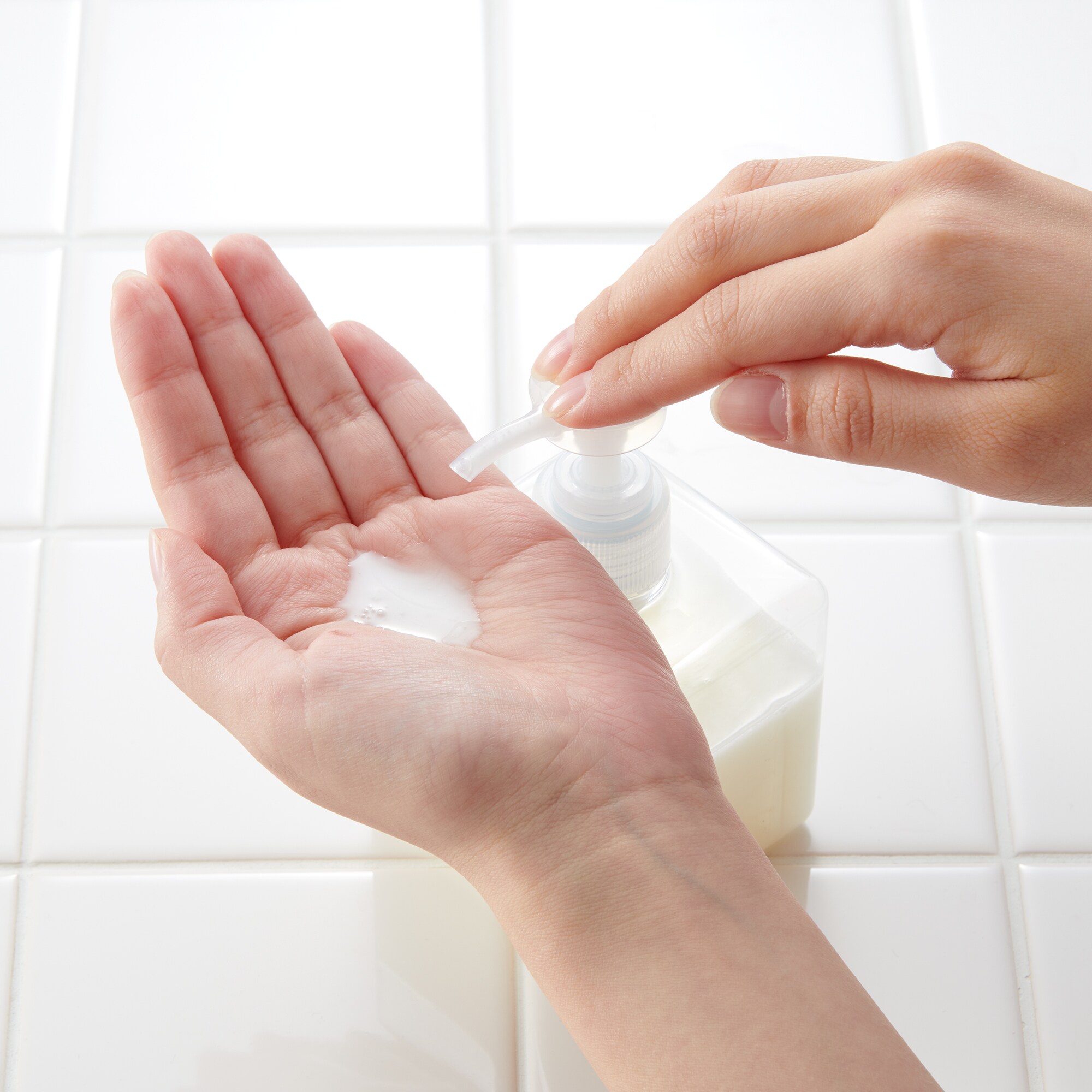 ＰＥＴ詰替ボトル　クリア　２５０ｍＬ