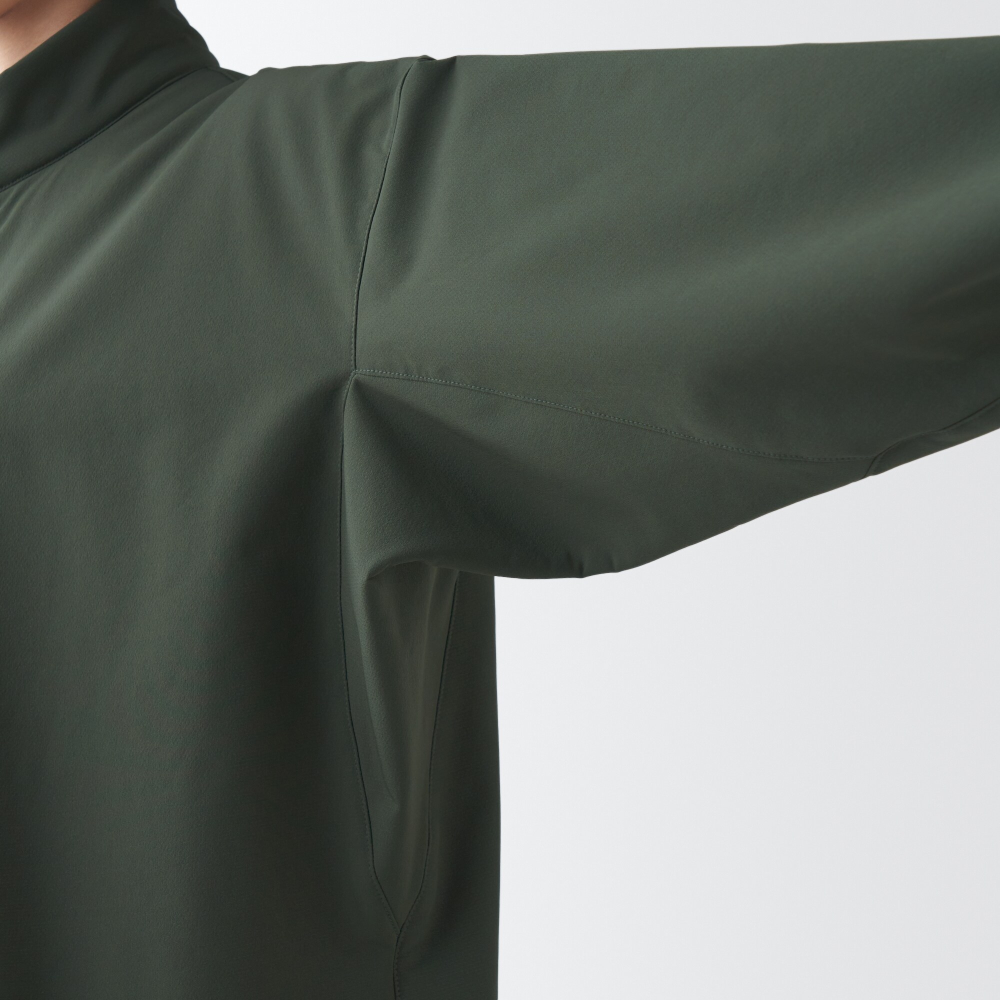 裏起毛プルオーバー