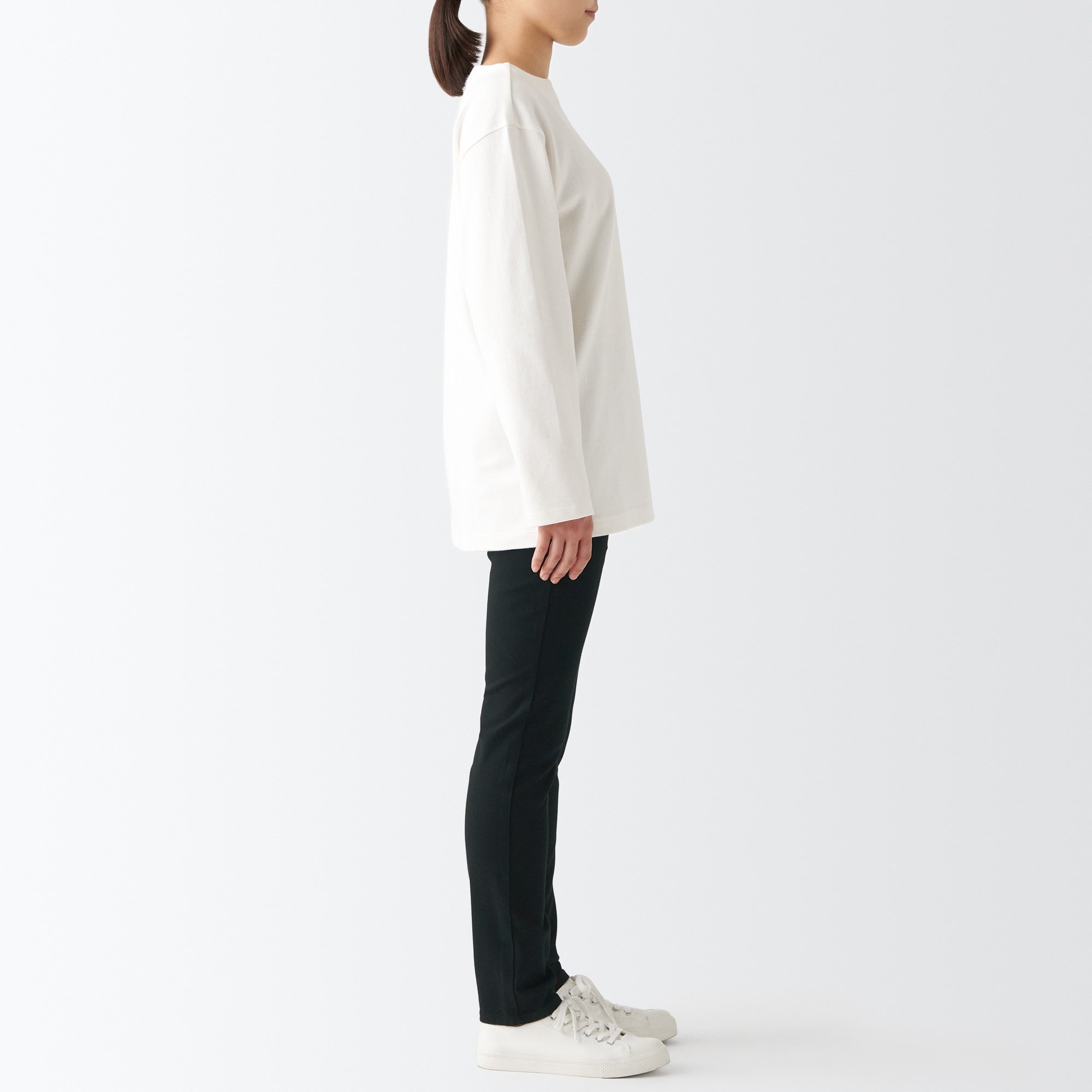 【スキニー】ストレッチデニムパンツ（股下７５ｃｍ）ディープブラック