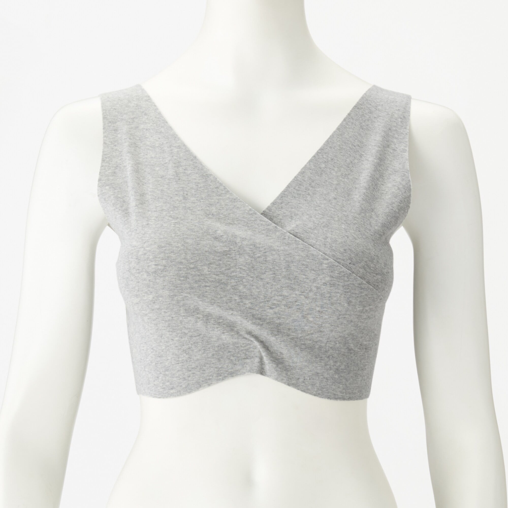 どこにも縫い目がない　授乳に便利なブラジャー