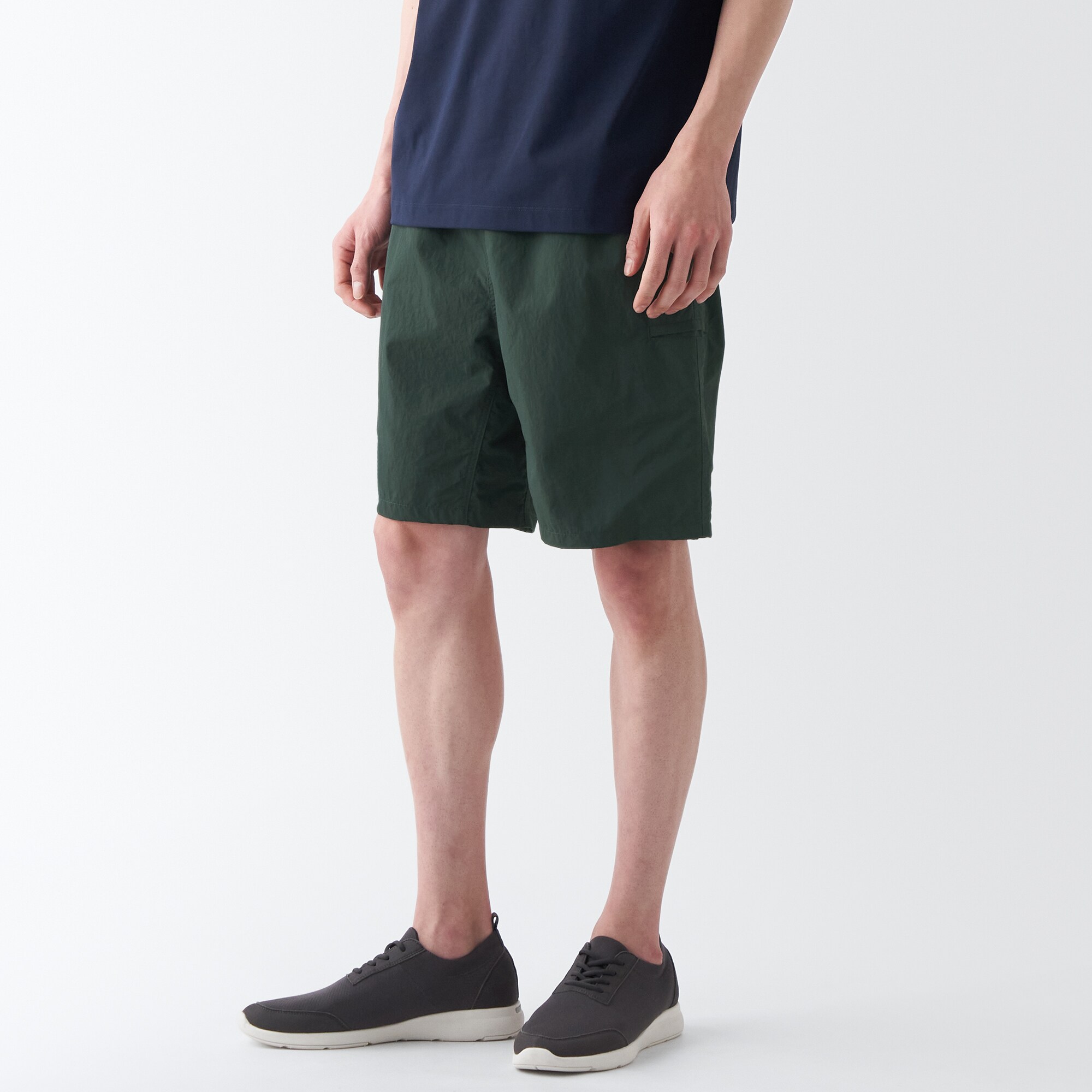 撥水ナイロンショートパンツ