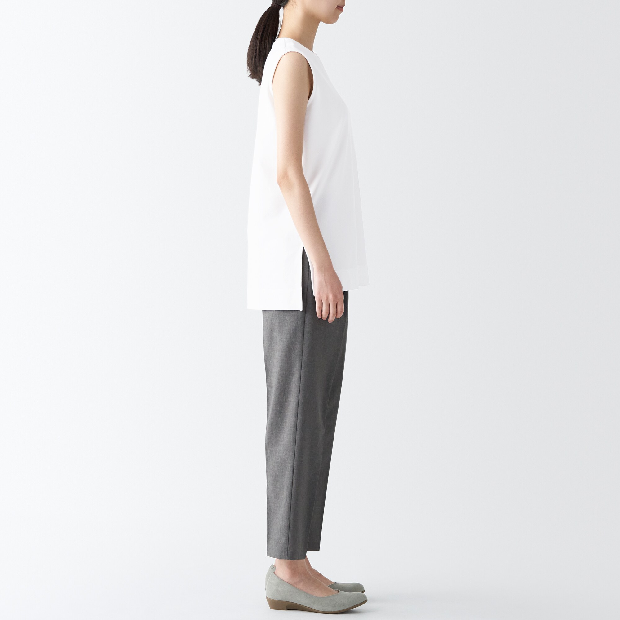 スムース編みノースリーブチュニック