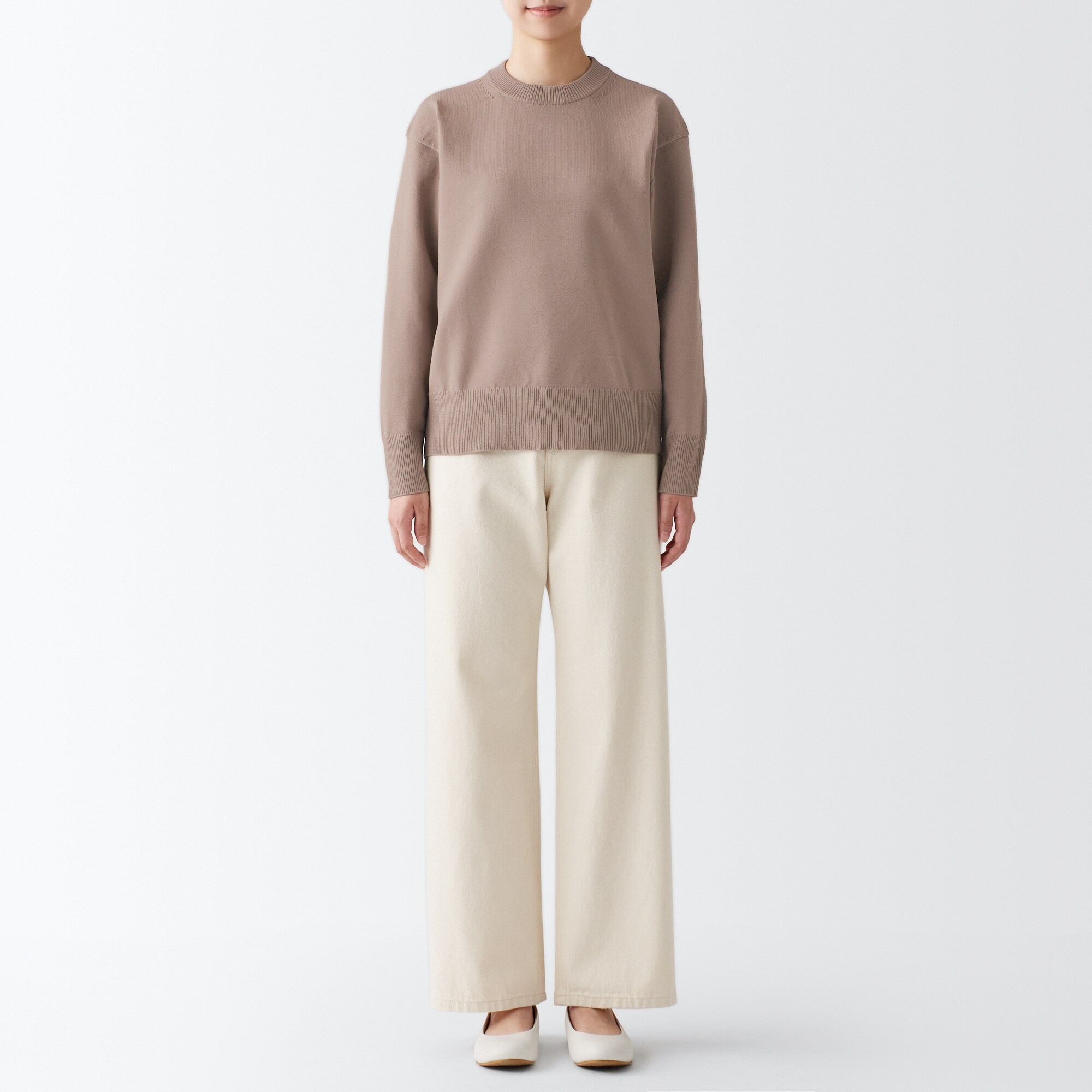 残糸で編んだクルーネックセーター