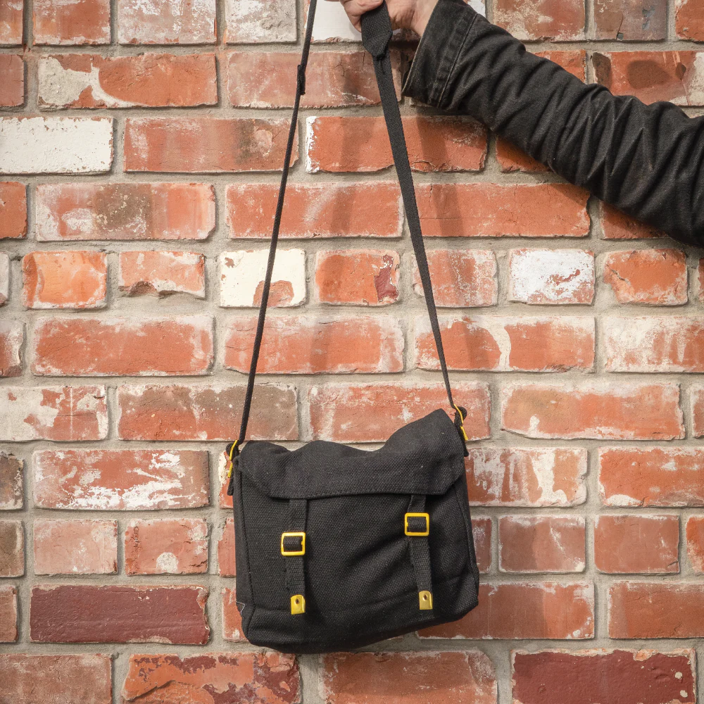 Medium Canvas Haversack - Black