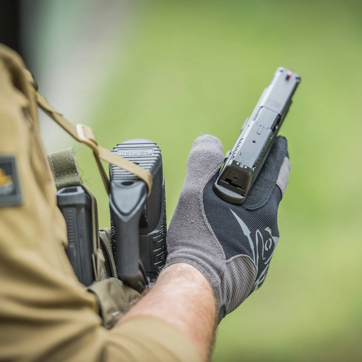 Helikon-Tex All Round Tactical Gloves - Coyote