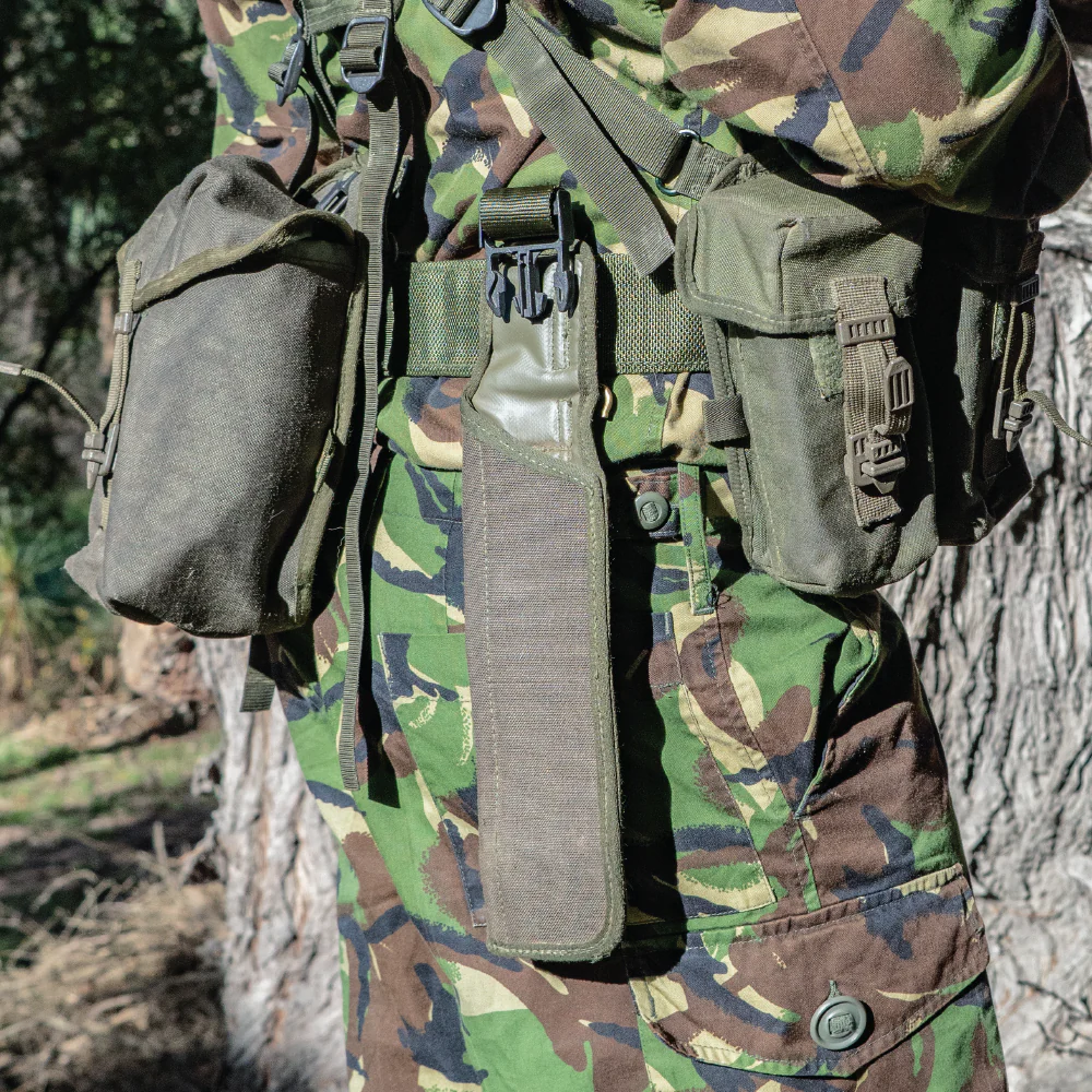 British PLCE OD Bayonet Frog