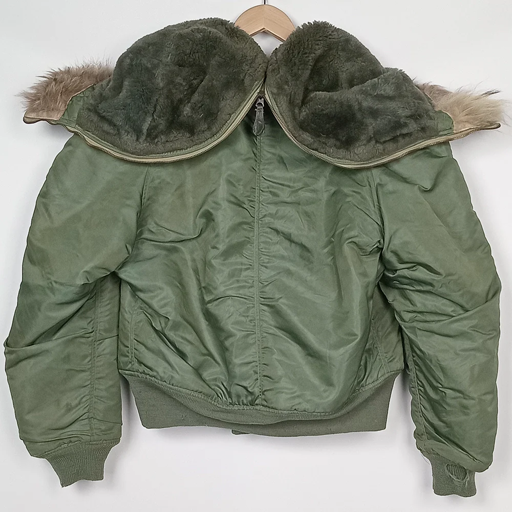 US N-2B Flight Jacket w Attached Hood and Fur Ruff 1962 - Sz M