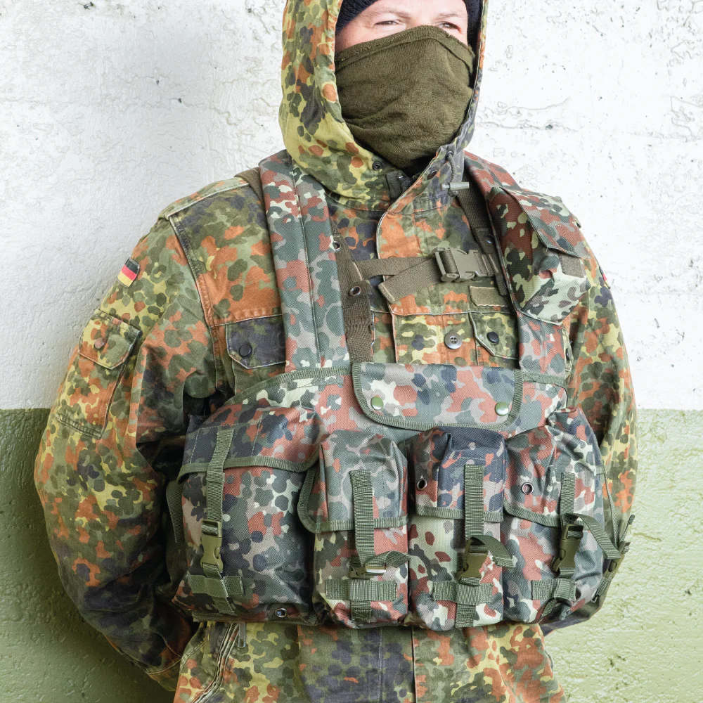 Tactical 7 Pocket Chest Rig