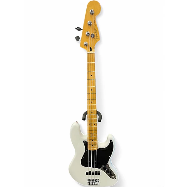 Used Fender Player Jazz Bass Alpine White Electric Bass Guitar