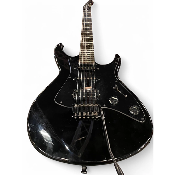 Aria Vintage Vintage