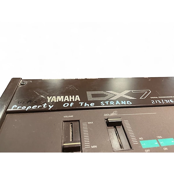 Yamaha Used Yamaha DX7 Keyboard Workstation