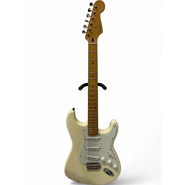 Used Fender Artist Series Jimmie Vaughan Tex Mex Stratocaster aged white Solid Body Electric Guitar
