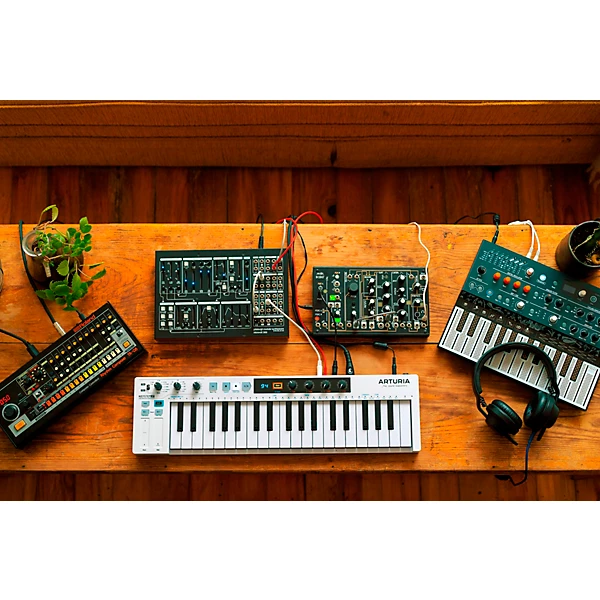 KeyStep 37 Keyboard Controller