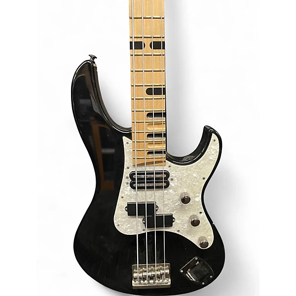 Used Yamaha Billy Sheehan Signature Attitude 3 Black Electric Bass Guitar
