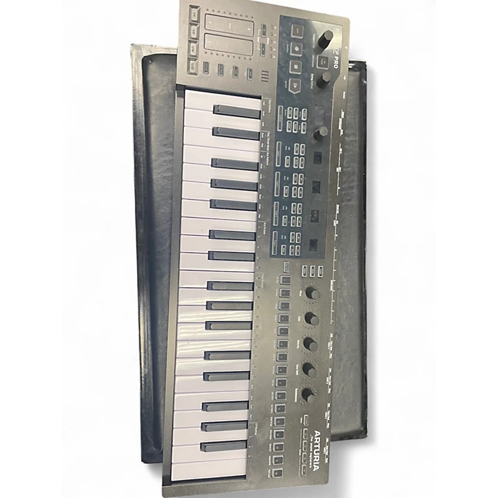 Arturia Used Arturia Keystep pro chroma Keyboard Workstation.gc