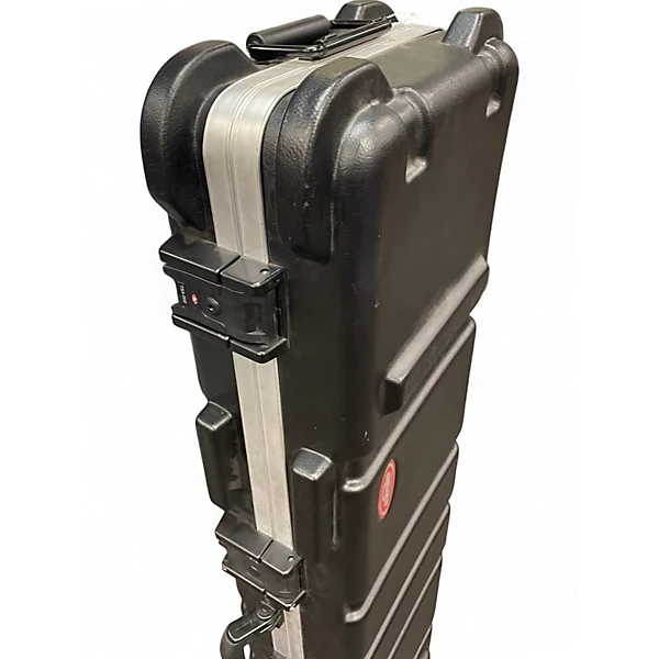 SKB Used SKB ROAD CASES Mixer Case.gc