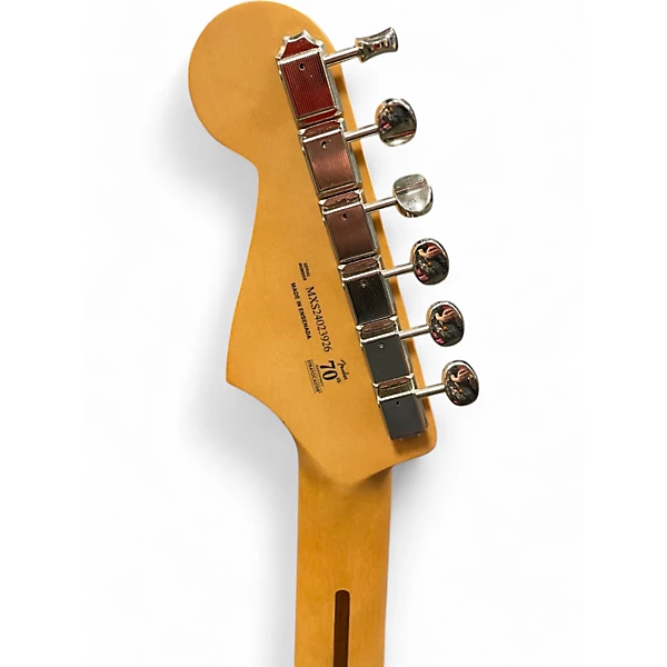 Fender Used Fender Player II Stratocaster Sunburst Solid Body Electric Guitar.gc