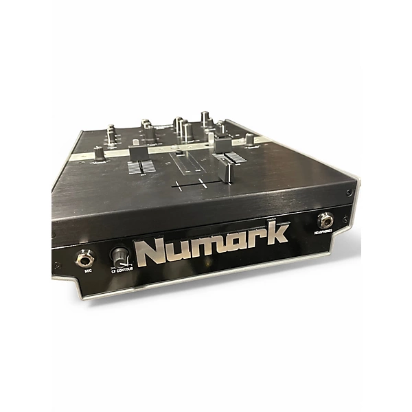 Numark Used Numark X5 2 CHANNEL 24BIT DIGITIAL DJ MIXER DJ Mixer.gc
