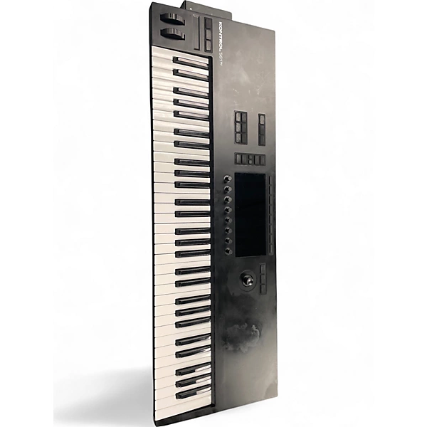 Native Instruments Used Native Instruments S61 MK3 MIDI Controller