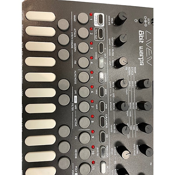 Sonicware Used Sonicware LIVEN 8 BIT WARPS Synthesizer.gc