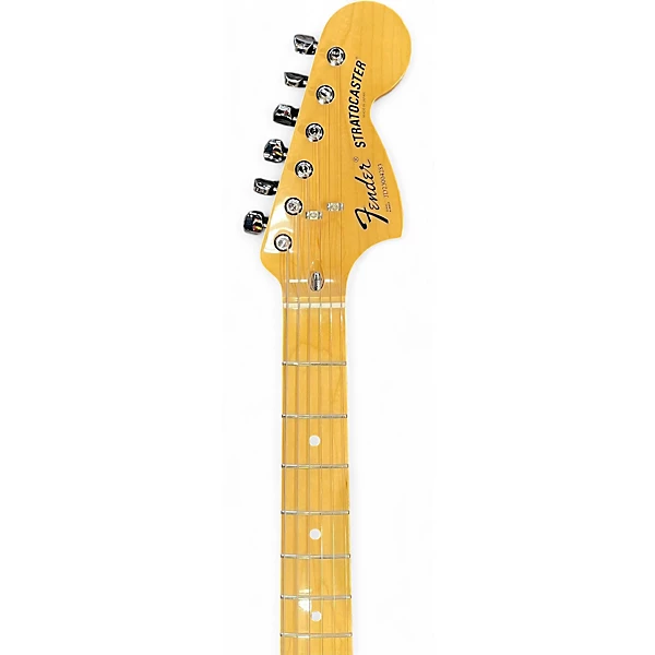 Fender International Color Stratocaster Solid Body Electric Guitar.gc