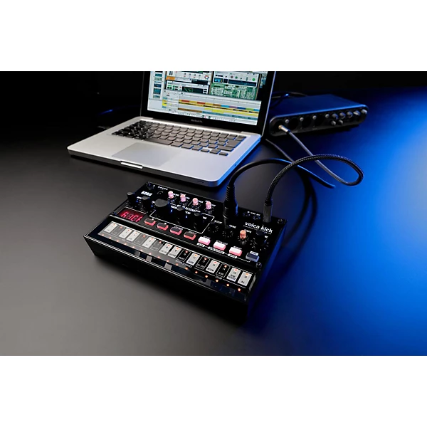 Volca Kick Bass Percussion Synthesizer