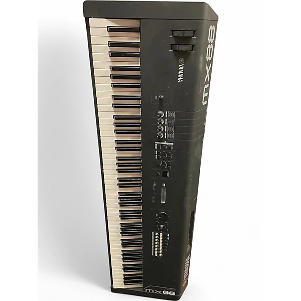 Yamaha Used Yamaha MX88 Synthesizer
