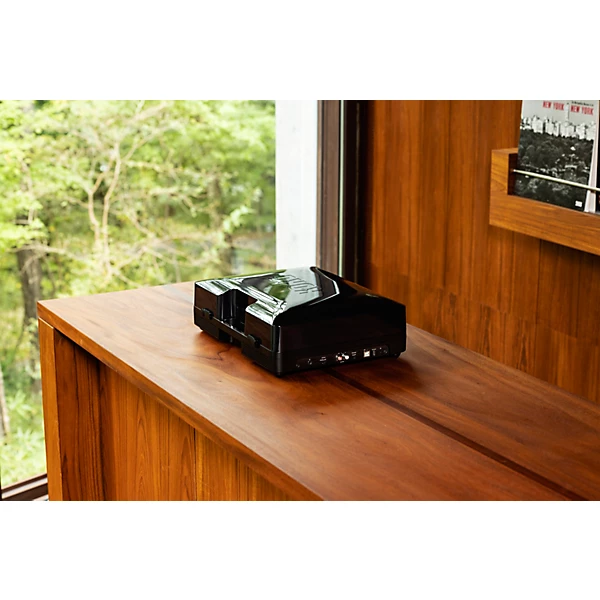 handytraxx tube Portable Record Player with NuTube Black Silver