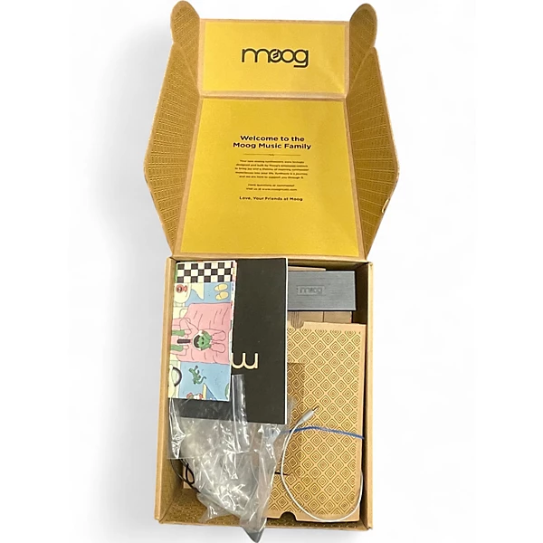 Moog Used Moog Sound Studio Synthesizer.gc