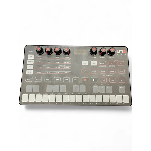 IK Multimedia Used IK Multimedia UNO SYNTH Synthesizer